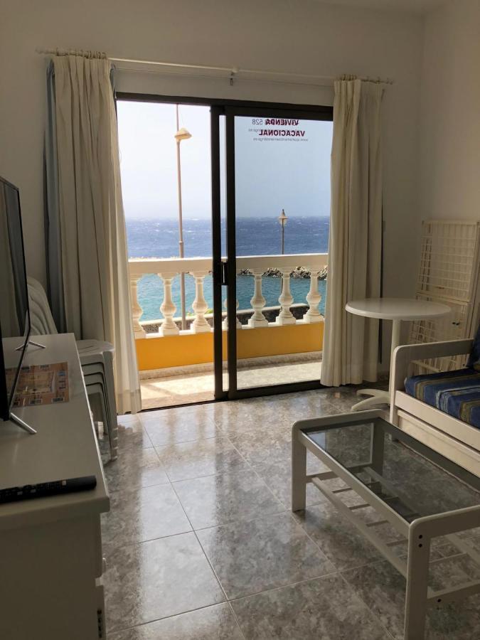 Vv 122 Con Balcon En Primera Linea De Mar La Restinga Kültér fotó